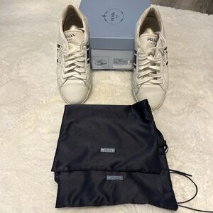 Prada sneakers size 38